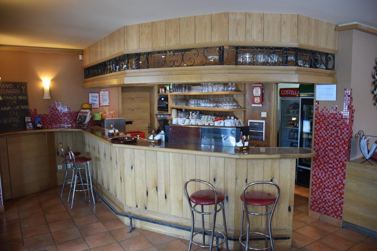 Hostel Novak Novo Mesto Exteriör bild